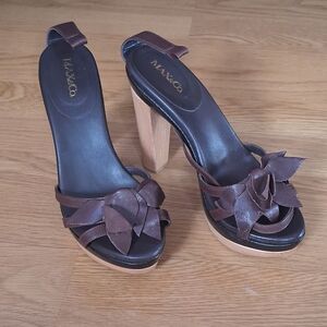 MAX & Co. Brown Leatger Open Toe Sandal Heel Sandals Size 7